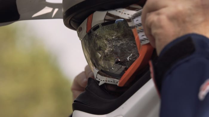 Pilote de motocross avec des verres à vitrage optique de SK-X